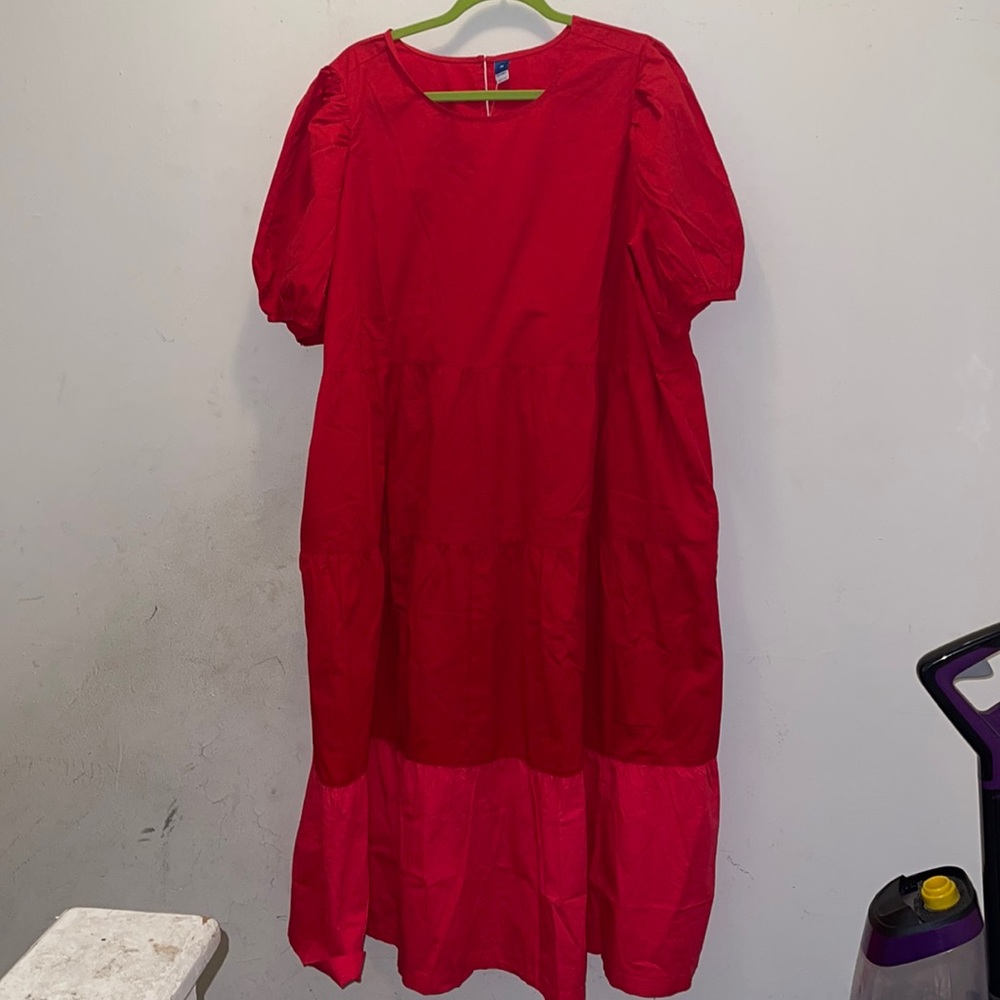 Red layered size 3x old navy dress NWT NEVER WORN